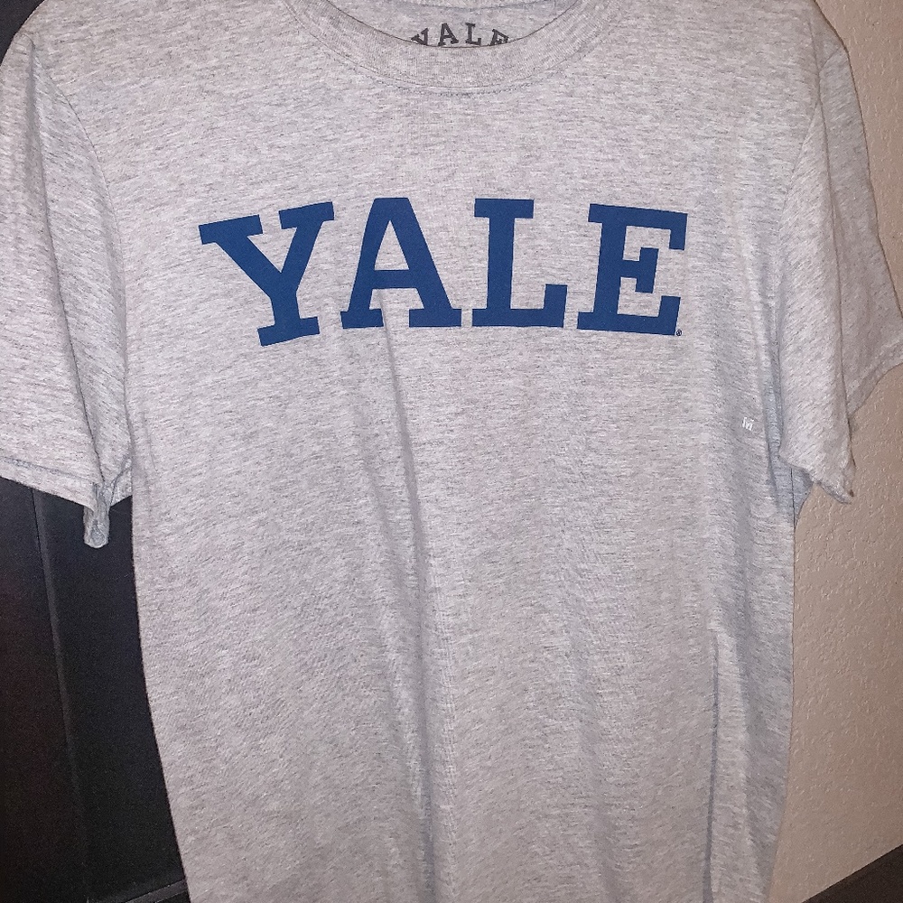 Yale cropped tee